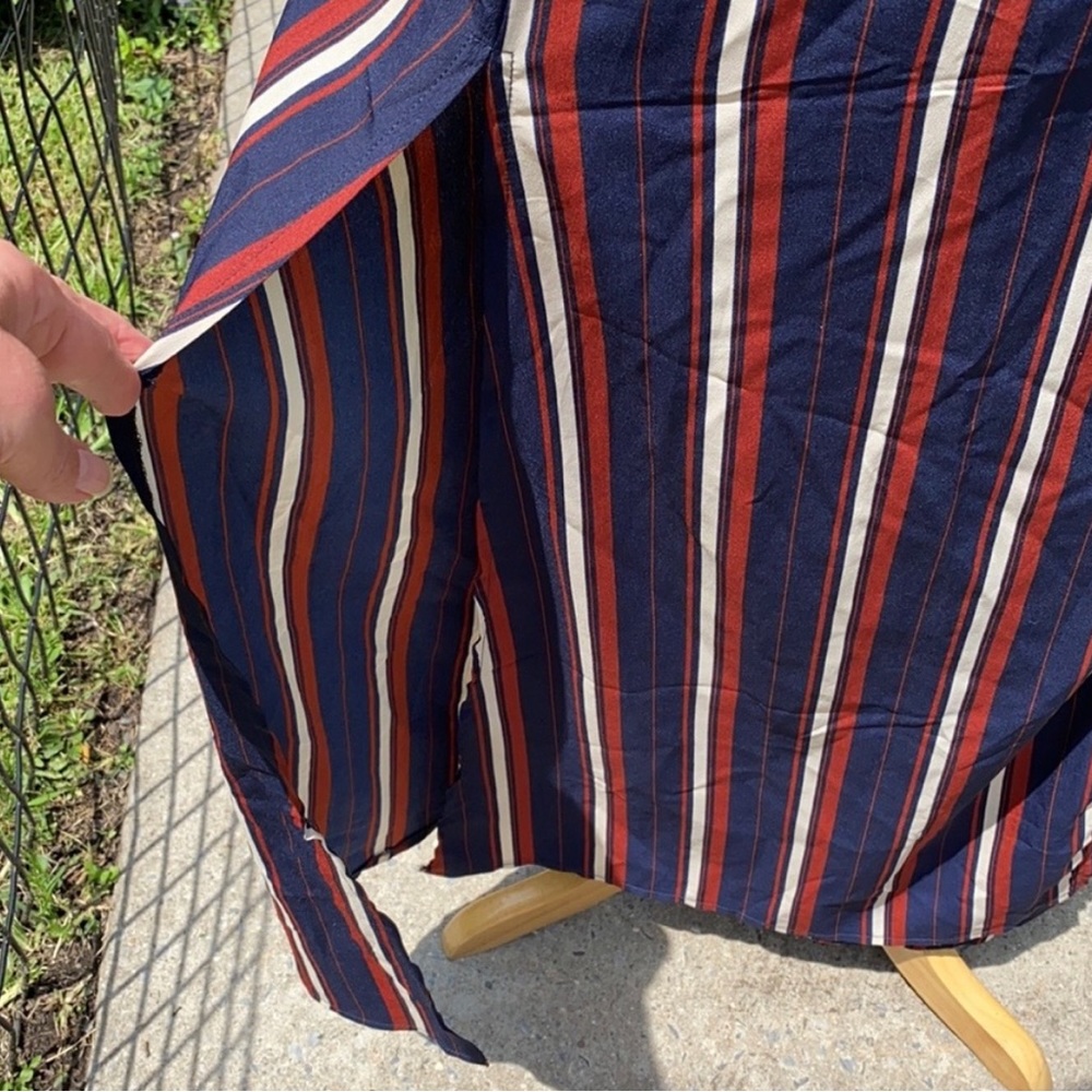 L’ATISTE Maroon and Navy Striped Wrap Maxi Dress - Picture 2 of 3
